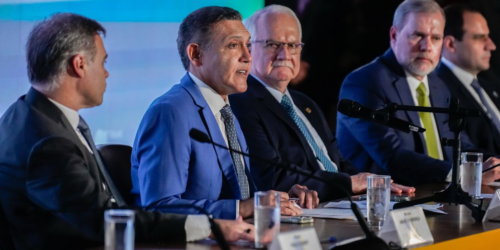 Capa: Kassio diz que não há alerta de interferência nas eleições brasileiras