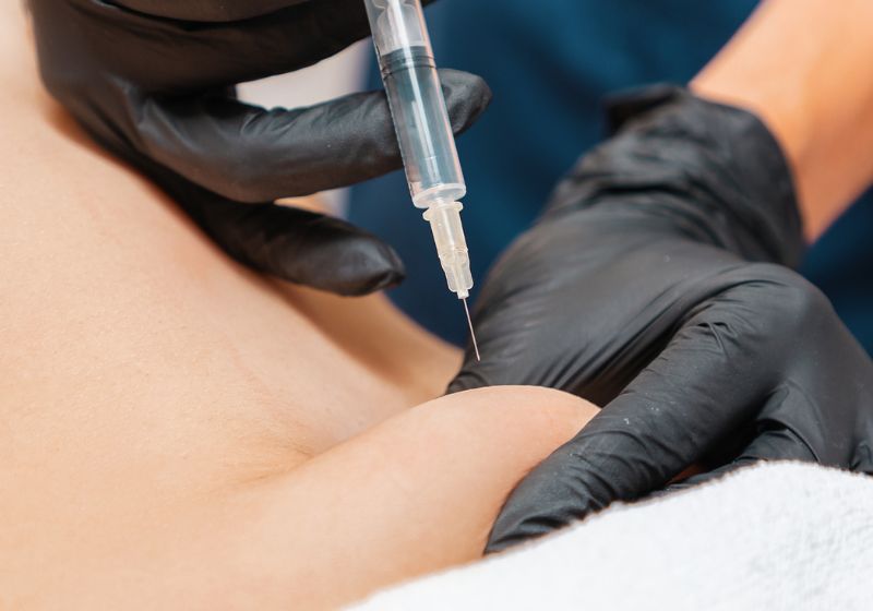Capa: Nova injeção destrói células de gordura localizada sem cirurgia, revela estudo